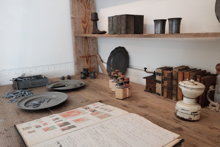 FIVE FROM THE GROUND商品