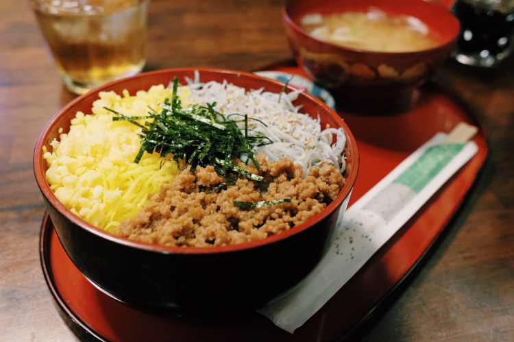 キネマ丼