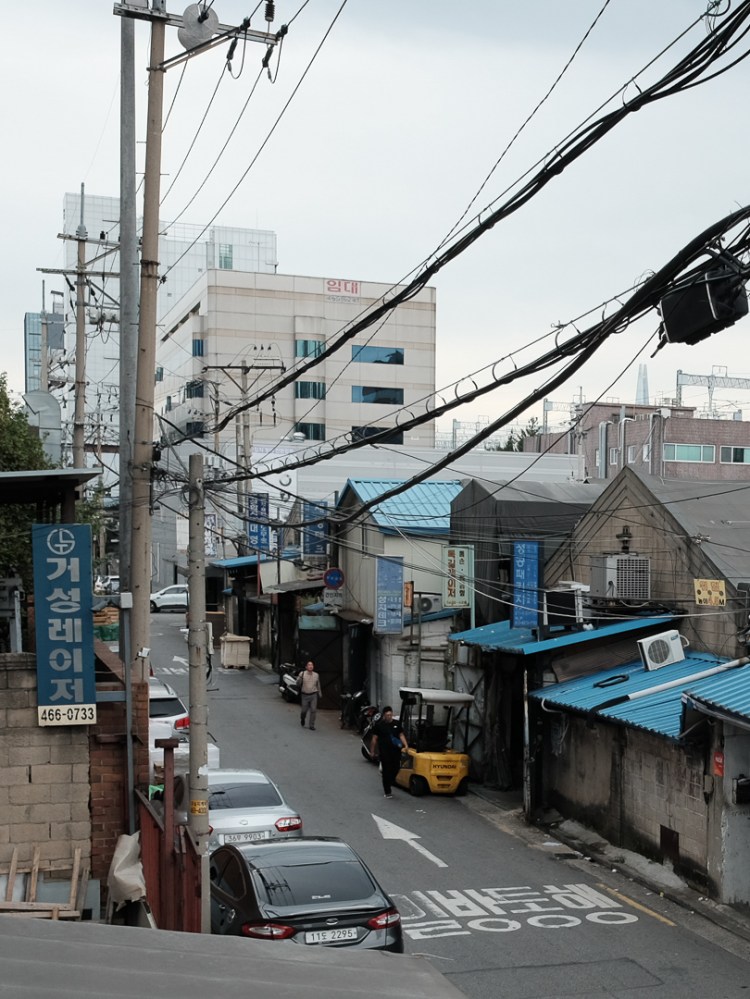 聖水Onion附近街景