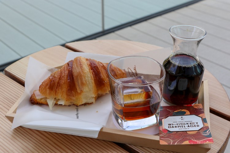 星巴克臻選烘焙工坊Barrel aged Cold brewed